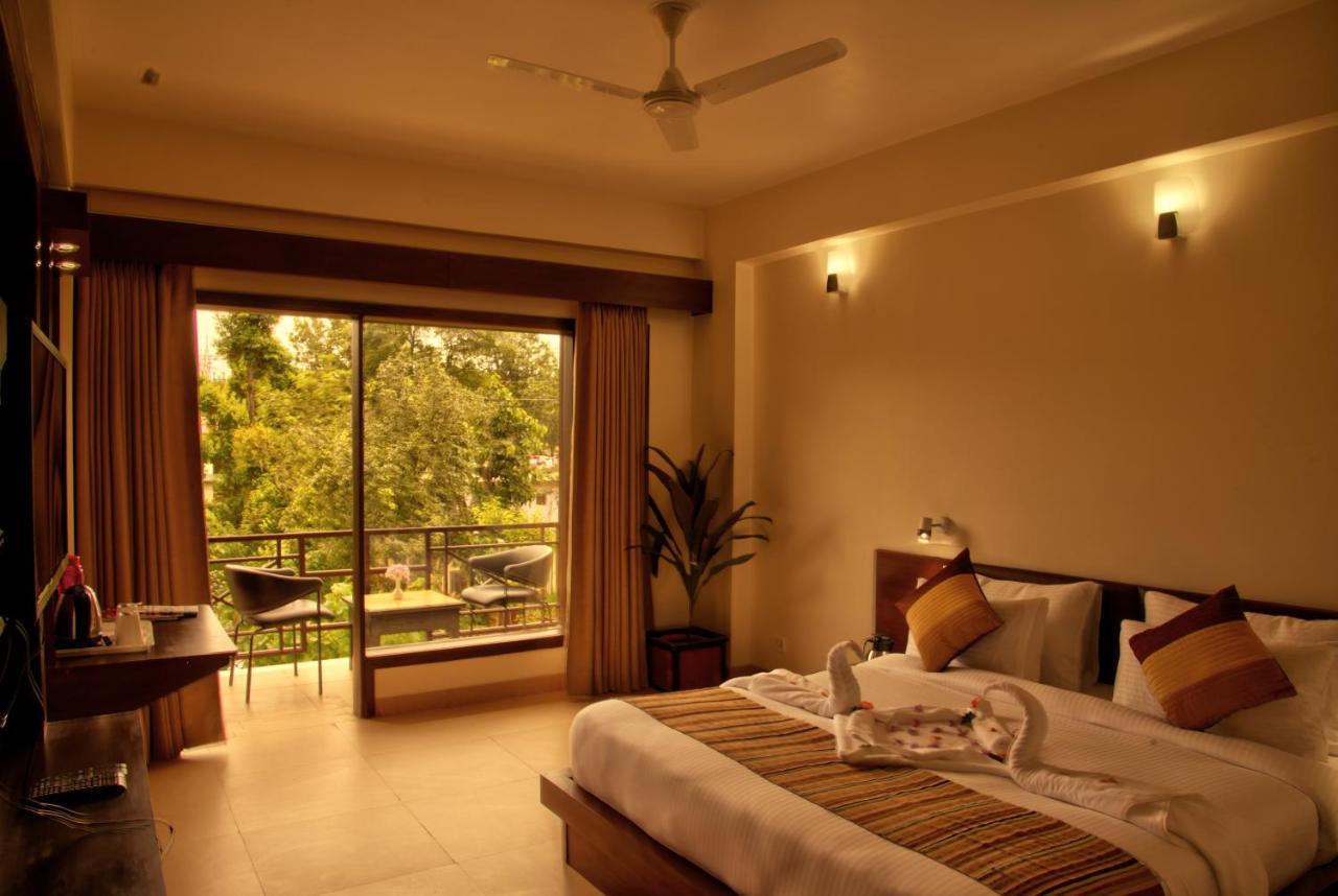 The Palm Resort-Luxuria Nainital Bagian luar foto