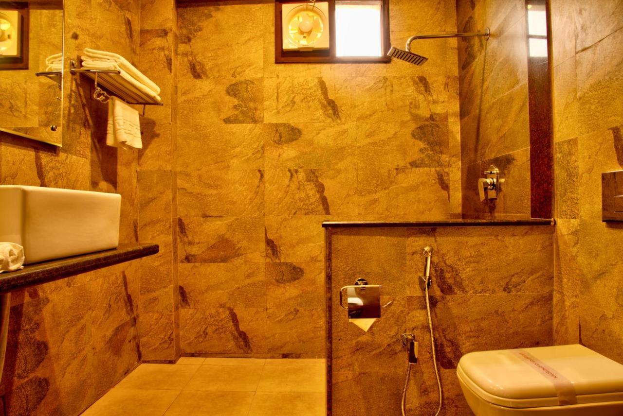 The Palm Resort-Luxuria Nainital Bagian luar foto